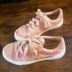 Blowfish Malibu Big Girls Shoes Size 2 Pink With Metallic Accents Sneaker